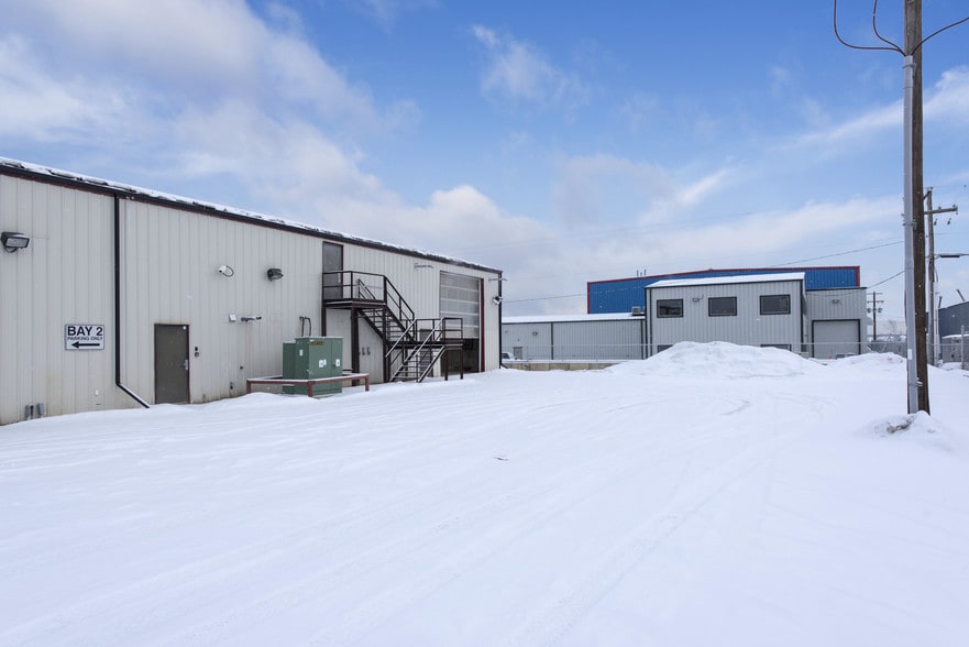 145 MacMillan Rd, Fort McMurray, AB for lease - Other - Image 2 of 15