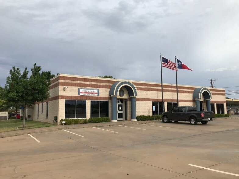 4102 Old Jacksboro Hwy, Wichita Falls, TX for lease - Primary Photo - Image 1 of 11