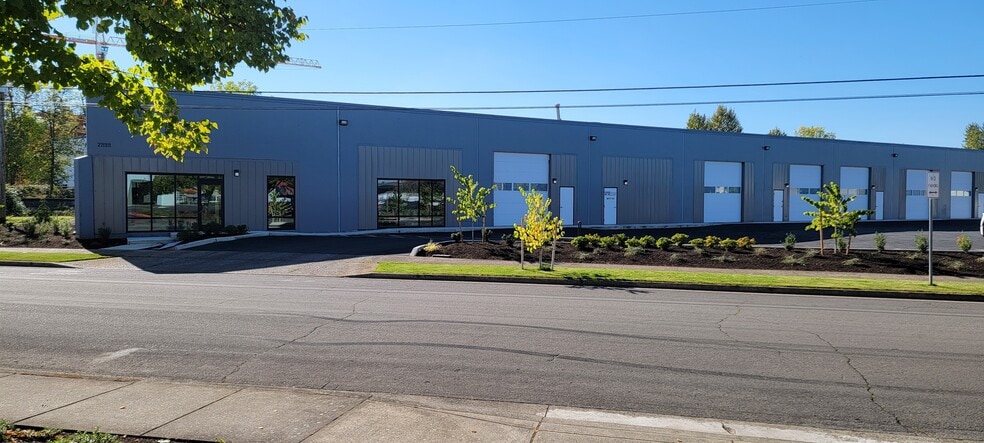2979-2999 19th St SE, Salem, OR for lease - Building Photo - Image 1 of 3