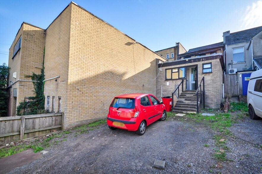 185 Caerleon Rd, Newport à louer - Photo du bâtiment - Image 3 de 50