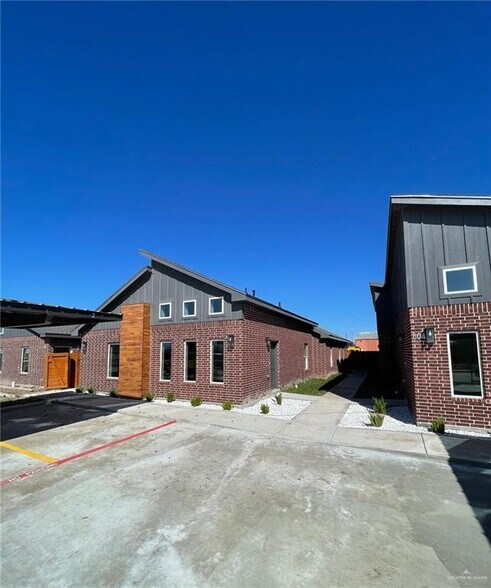 705 Pedro St, Mission, TX à vendre - Photo du bâtiment - Image 3 de 13