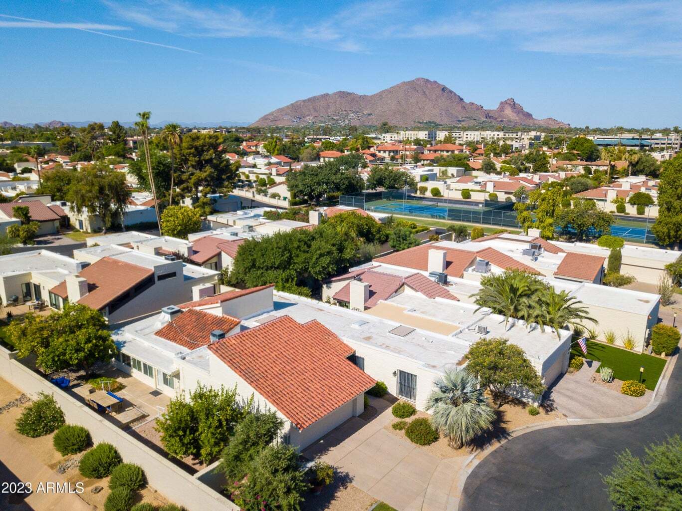E Krall St, Scottsdale, AZ à vendre Photo du bâtiment- Image 1 de 3