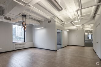 205 W Wacker Dr, Chicago, IL for sale Interior Photo- Image 1 of 6