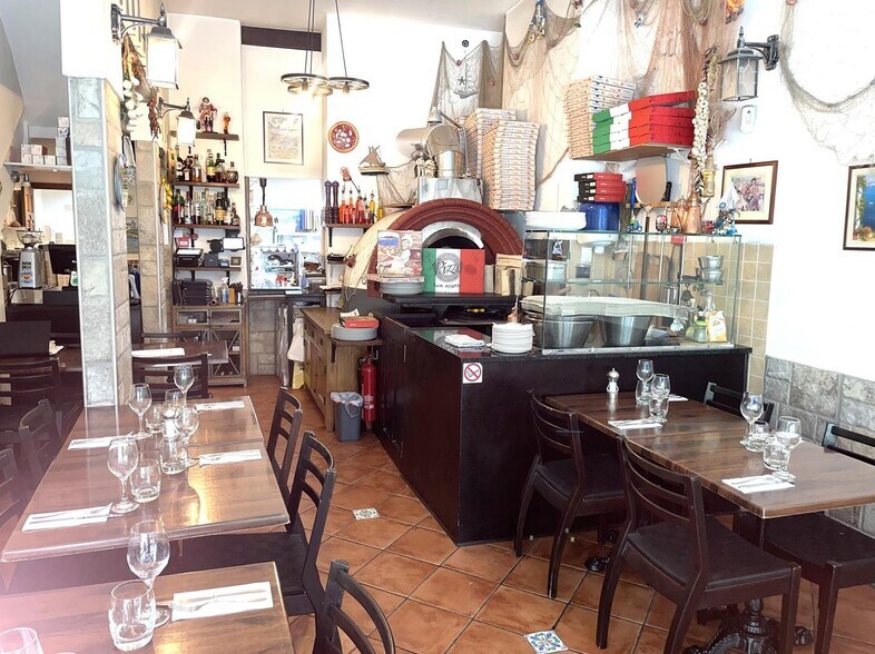 1168 London Rd, Londres à louer - Photo intérieure - Image 2 de 5