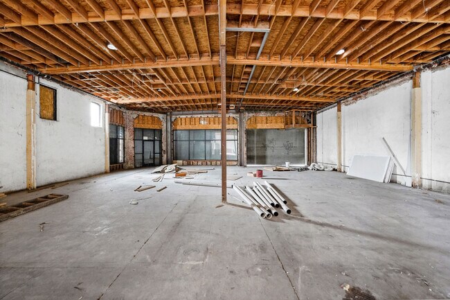 Plus de détails pour 741 E Compton Blvd, Compton, CA - Commerce de détail à louer