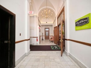14 Main St, Hingham, MA for lease Interior Photo- Image 2 of 3