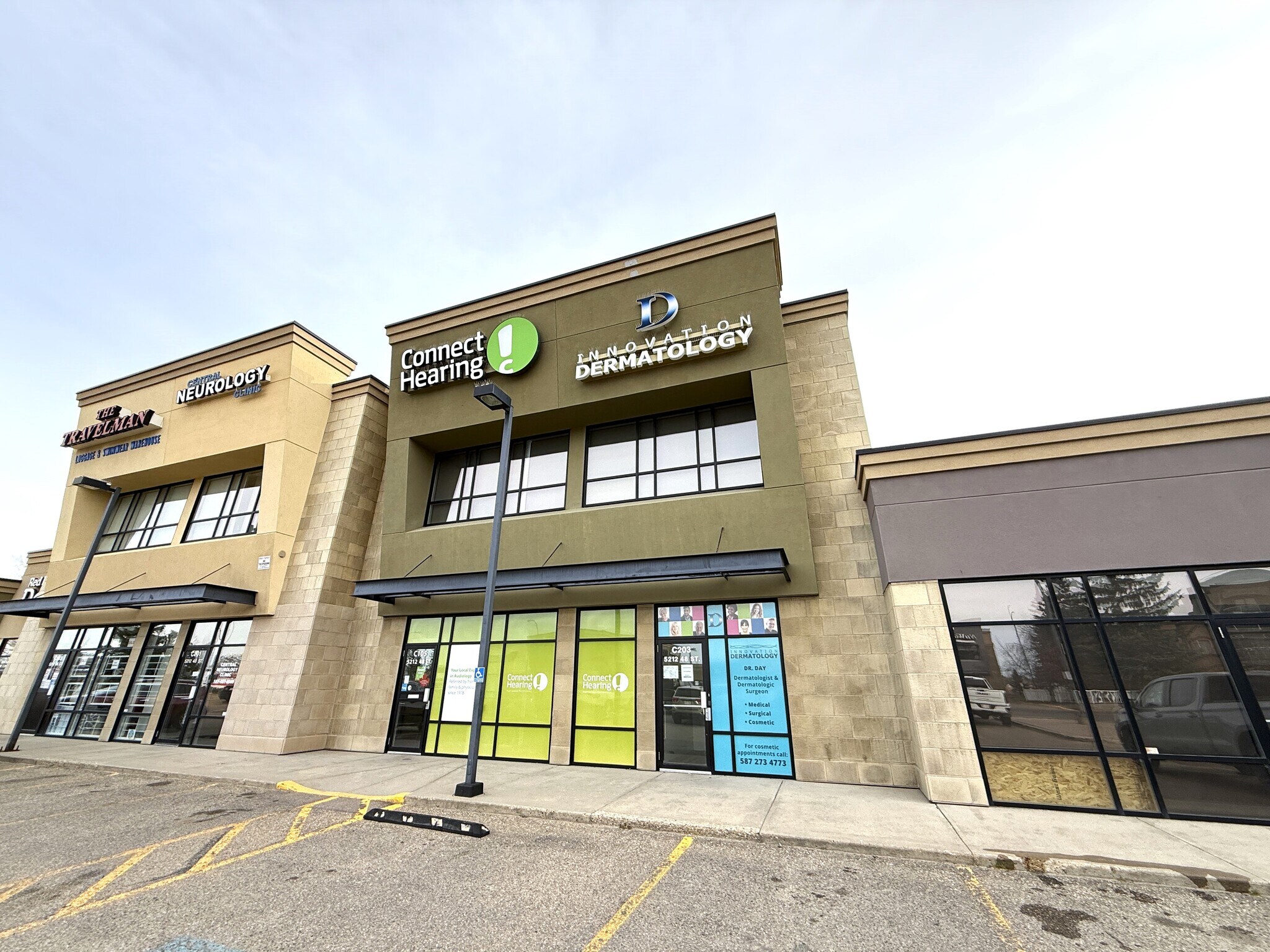 5212 48th St, Red Deer, AB for sale Primary Photo- Image 1 of 5