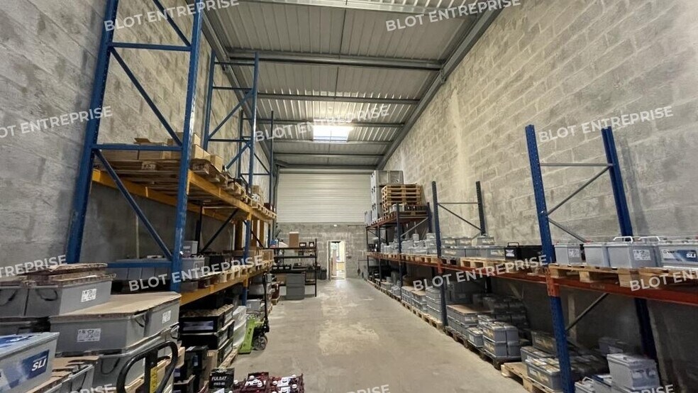 Flex dans Saint-Nazaire à louer - Photo du bâtiment - Image 2 de 6