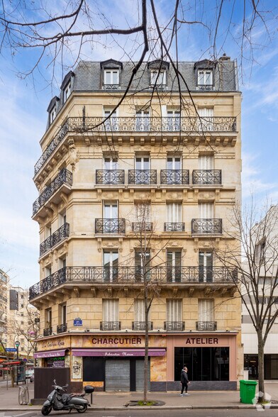 57 Rue De La Convention, Paris à louer - Photo du bâtiment - Image 3 de 14