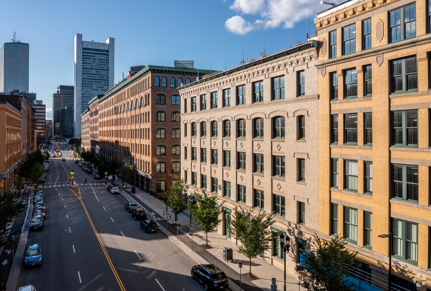 345 A St, Boston, MA à louer - Photo du bâtiment - Image 2 de 3