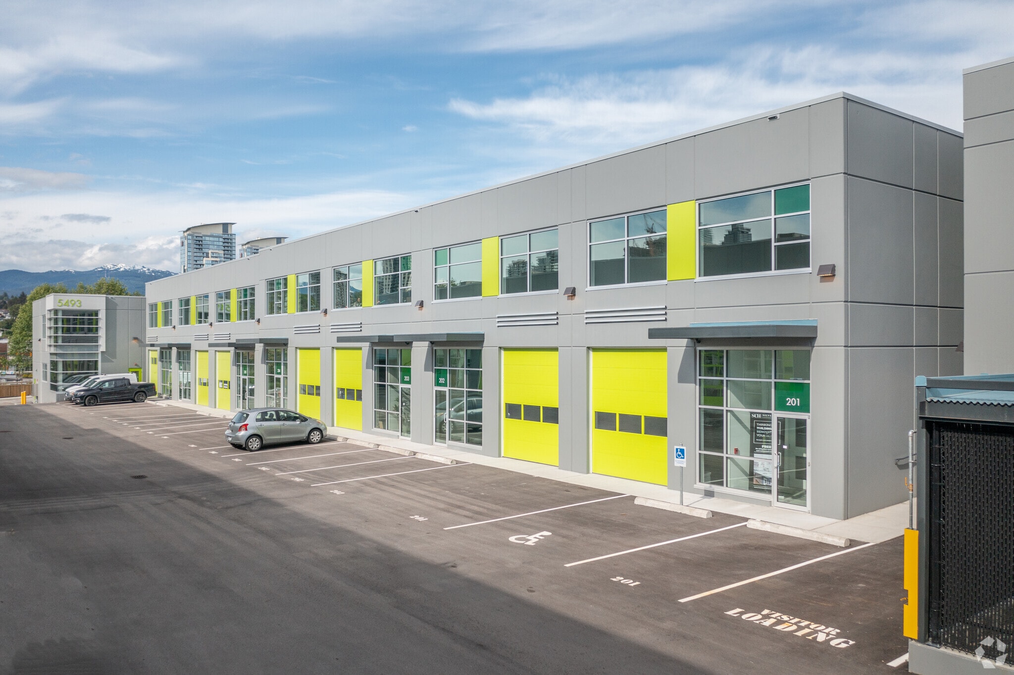 5493 Regent St, Burnaby, BC for sale Primary Photo- Image 1 of 1