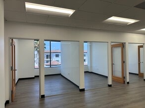 14140-14144 Ventura Blvd, Sherman Oaks, CA for lease Interior Photo- Image 2 of 2