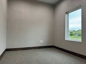 3400-3420 Basswood Blvd, Fort Worth, TX à louer Photo intérieure- Image 2 de 9