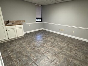 5294 Cottonwood Rd, Memphis, TN for lease Interior Photo- Image 2 of 10