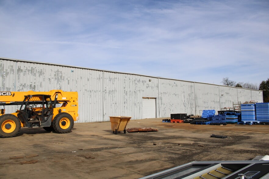 3660 S School Ave, Fayetteville, AR for lease - Building Photo - Image 3 of 10