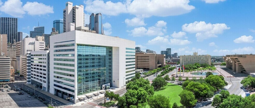 1301 Young St, Dallas, TX à louer - Photo du bâtiment - Image 1 de 23