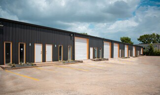 Plus de détails pour 9050 Emnora Ln, Houston, TX - Industriel à louer