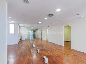Office in Barcelona, Barcelona for lease Interior Photo- Image 2 of 15