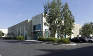 Plus de détails pour 14271-14273 Albers Way, Chino, CA - Industriel à louer