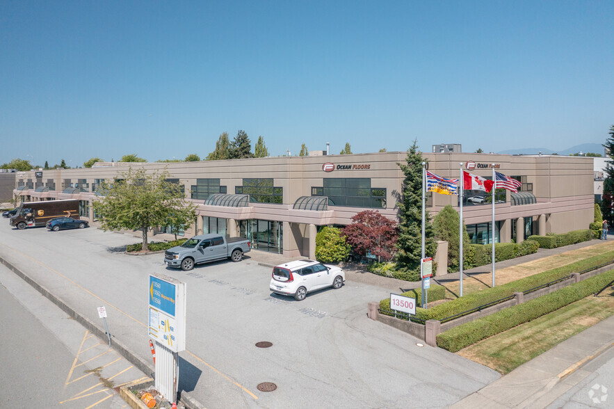 13500 Maycrest Way, Richmond, BC for lease - Primary Photo - Image 1 of 5