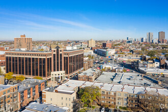 3000 N Halsted St, Chicago, IL - aerial  map view