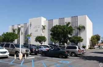 1125 E 17th St, Santa Ana, CA for lease Interior Photo- Image 1 of 2
