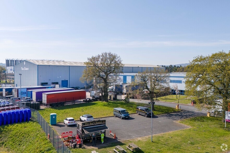 Hortonwood 30, Telford for lease - Primary Photo - Image 1 of 7