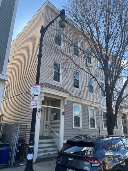 291 W 2nd St, Boston, MA for sale - Primary Photo - Image 1 of 1