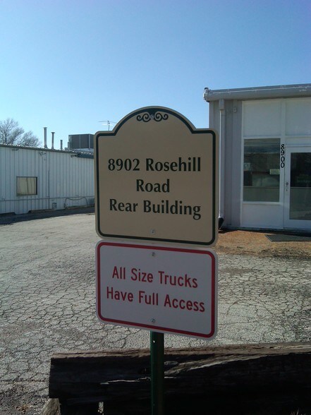 8900 Rosehill Rd, Lenexa, KS à louer - Photo du bâtiment - Image 2 de 10