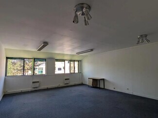 Plus de détails pour Rue Albert Einstein, Champs-sur-Marne - Bureau à louer