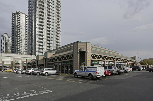 Plus de détails pour Coquitlam Square – Commerce de détail à vendre, Coquitlam, BC
