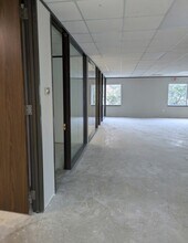 16131 N Eldridge Pky, Tomball, TX à louer Photo intérieure- Image 2 de 5