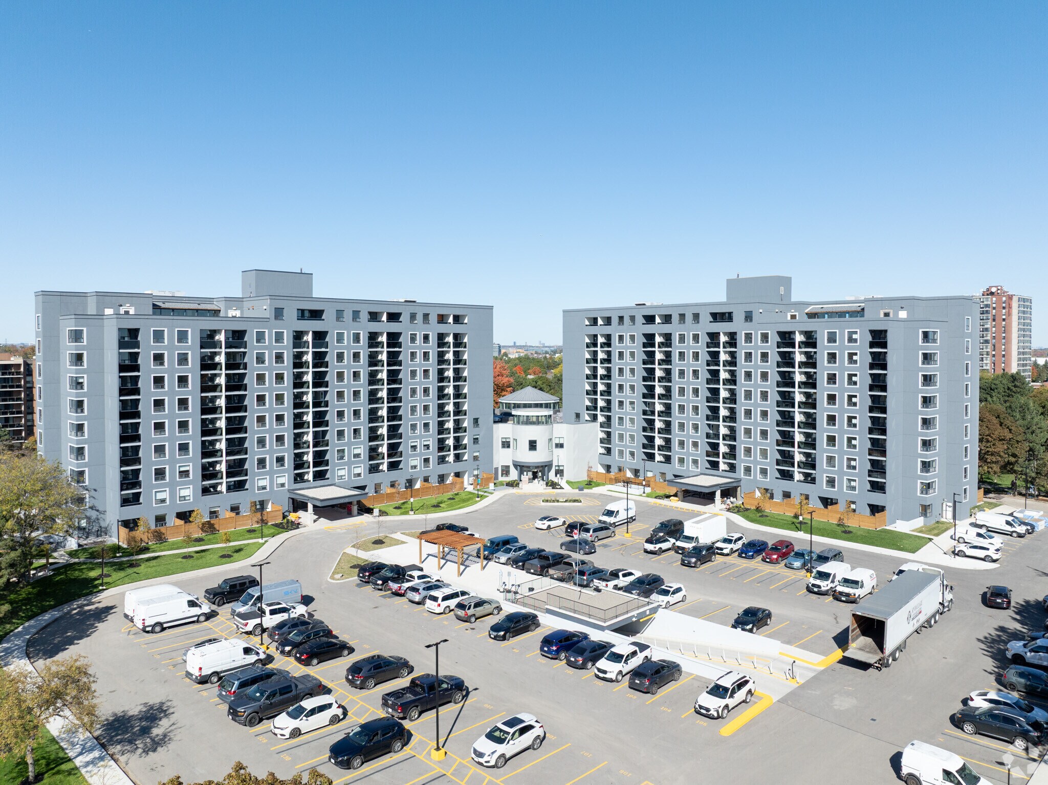 6515 Glen Erin Dr, Mississauga, ON à vendre Photo principale- Image 1 de 1