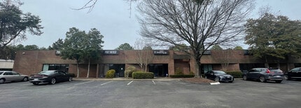 1635-1657 Old Louisburg Rd, Raleigh, NC à louer Photo intérieure- Image 1 de 1