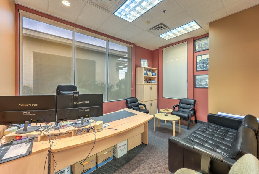 View Photo