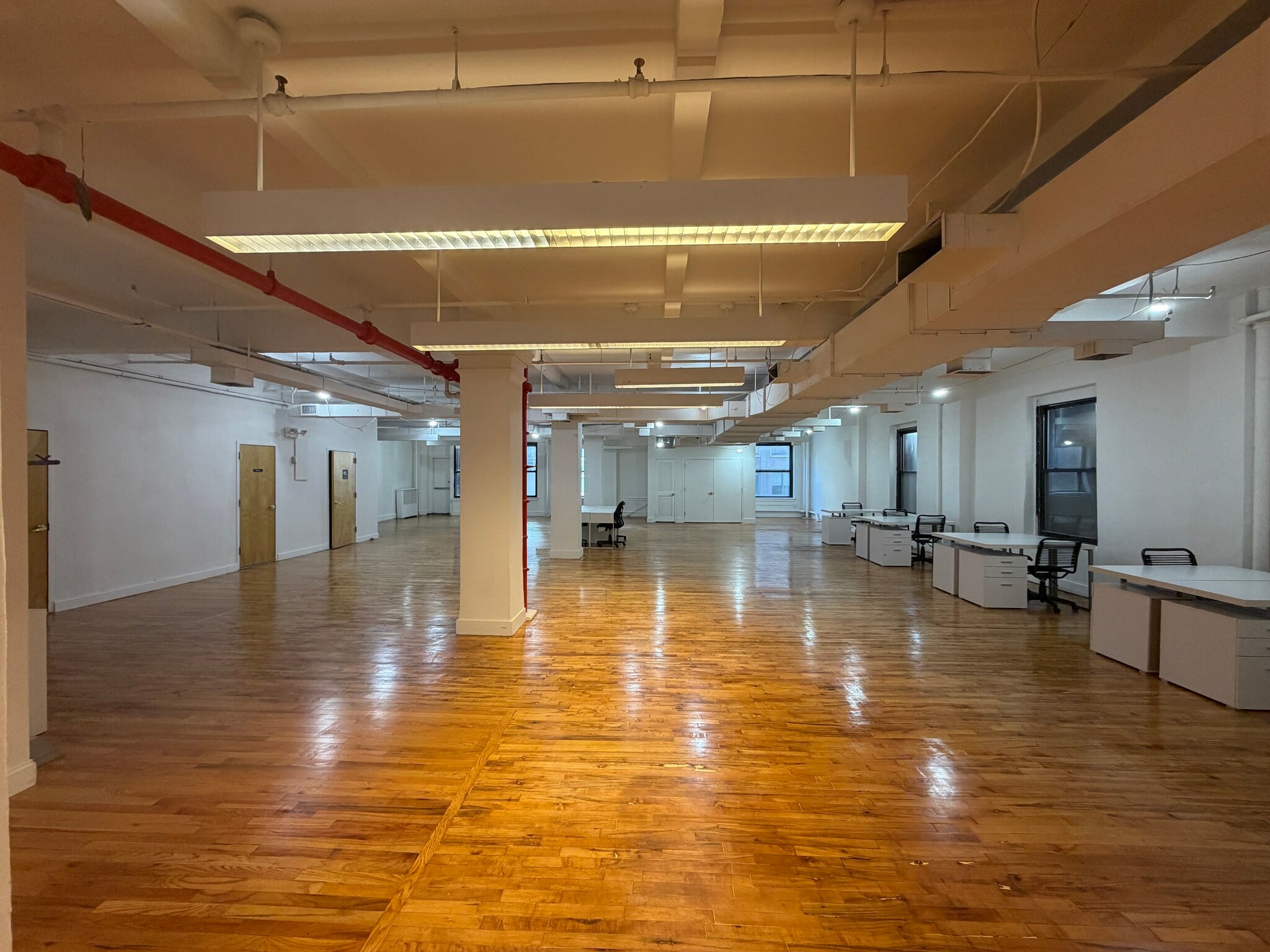 115-117 W 27th St, New York, NY for lease Interior Photo- Image 1 of 9