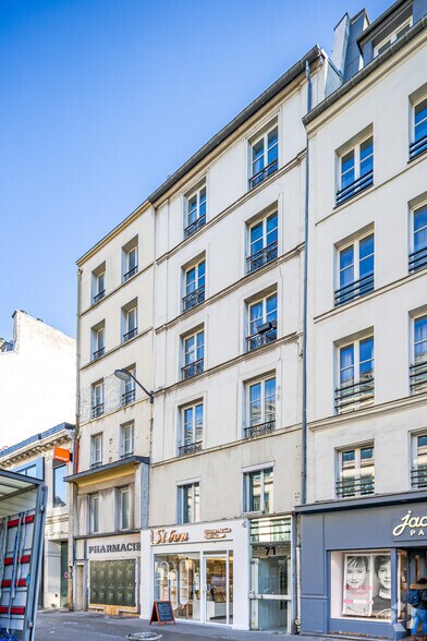 71 Rue De Sèvres, Paris à louer - Photo du bâtiment - Image 2 de 3
