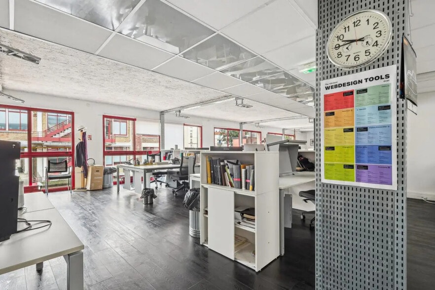 41 Rue Périer, Montrouge for lease - Interior Photo - Image 2 of 15