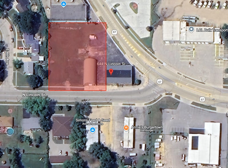 644 N Lincoln St, Elkhorn, WI for lease - Building Photo - Image 2 of 2