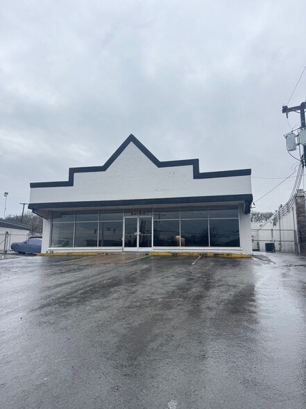 1248 Gallatin Pike S, Madison, TN for lease - Primary Photo - Image 1 of 3