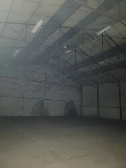 Industriel dans Lyon à louer - Photo du bâtiment - Image 2 de 2