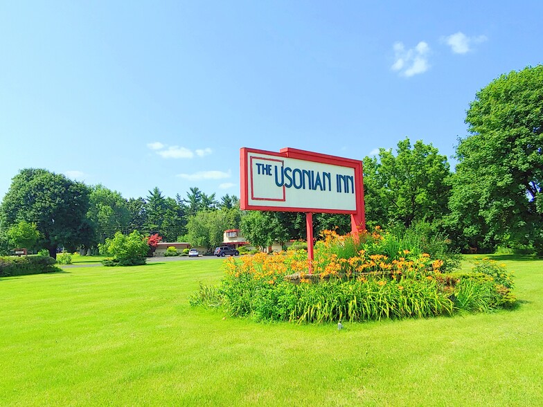 E5116 US Hwy 14, Spring Green, WI for sale - Building Photo - Image 1 of 1