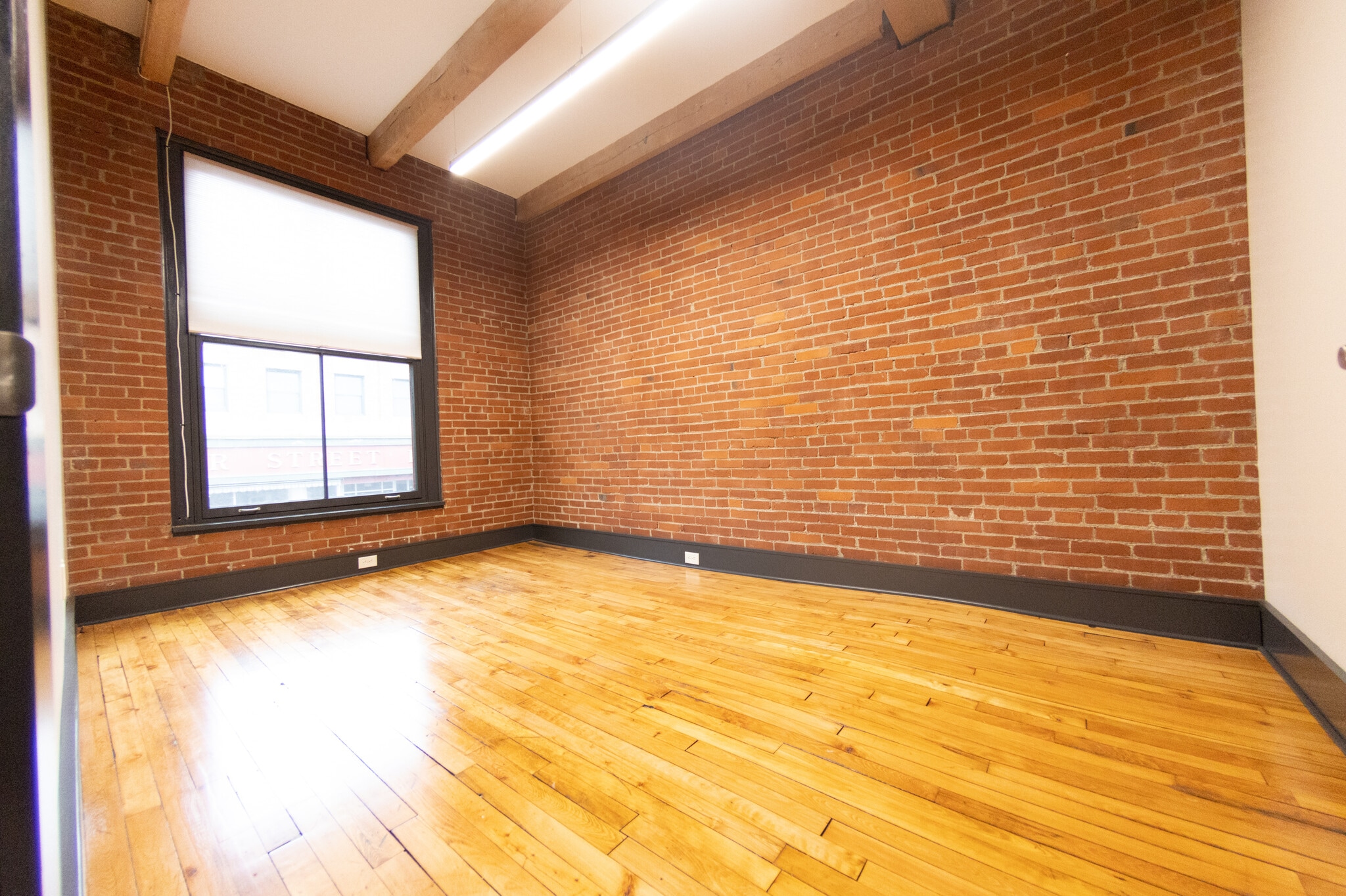 227 W Water St, Elmira, NY for lease Interior Photo- Image 1 of 5