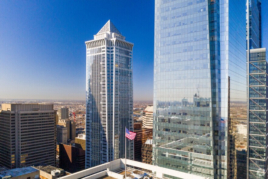 1735 Market St, Philadelphia, PA à louer - Photo du bâtiment - Image 2 de 15