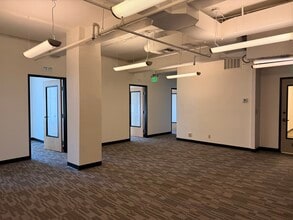610 SW Broadway, Portland, OR for lease Interior Photo- Image 2 of 2