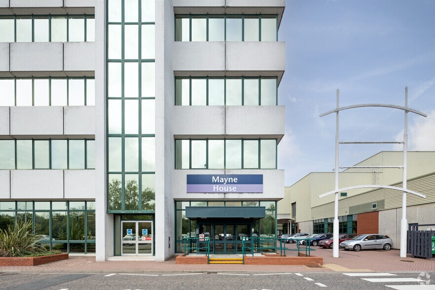 Fenton Way, Basildon for lease - Building Photo - Image 3 of 9