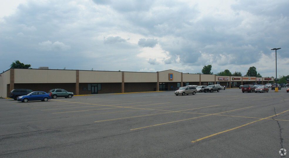 3324 Route 11, Malone, NY for lease - Building Photo - Image 1 of 5