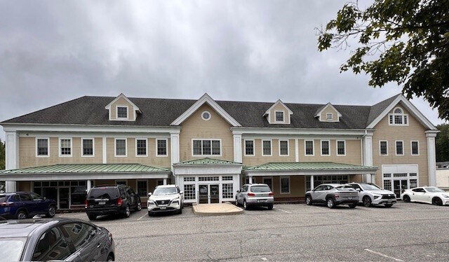 135 Bedford Rd, Armonk, NY à louer - Photo du bâtiment - Image 1 de 12