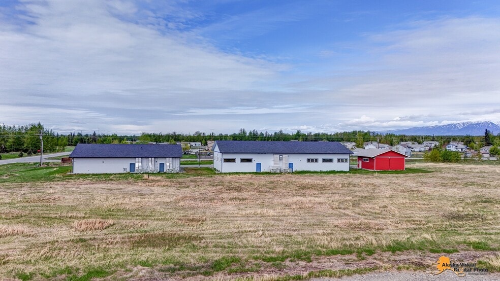 1075 S Inner Springer Loop, Palmer, AK for sale - Building Photo - Image 3 of 101
