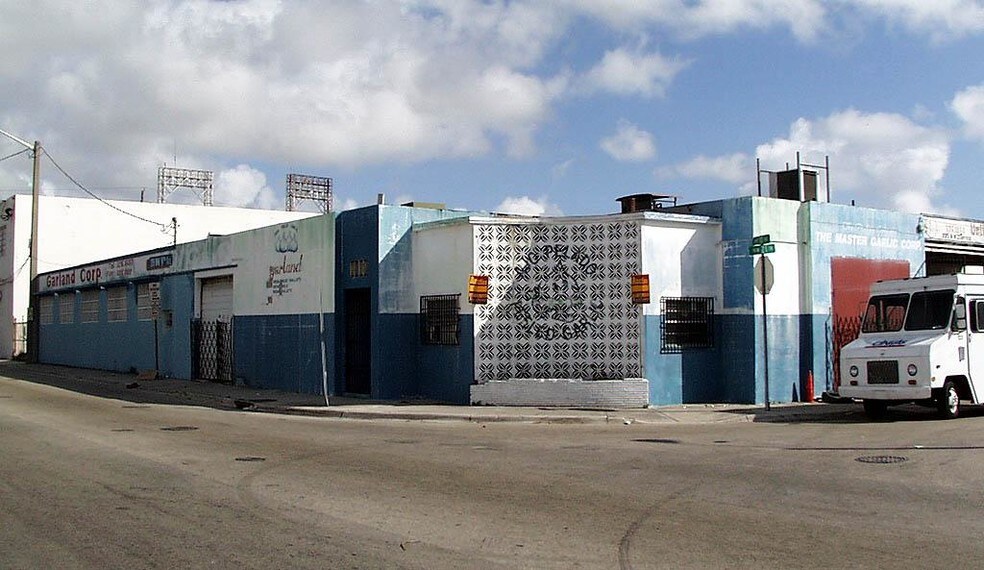 Allapattah Industrial Assemblage portefeuille de 3 propriétés à vendre sur LoopNet.ca - Photo du bâtiment - Image 3 de 4